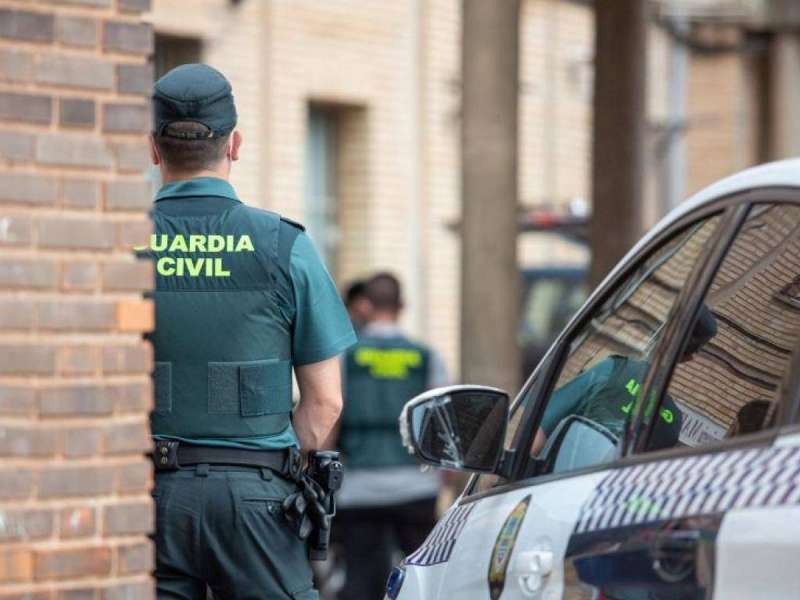 Un agente de la Guardia Civil.EFE