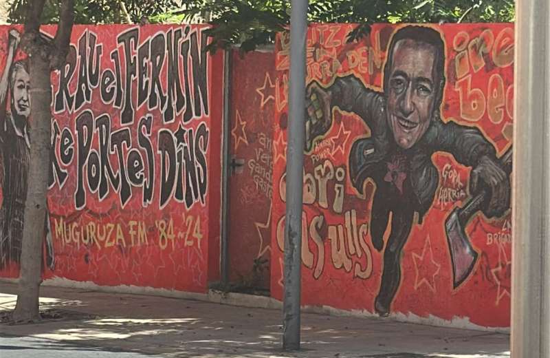 El cartel al que hace referencia del PP de Gandia.  EPDA
