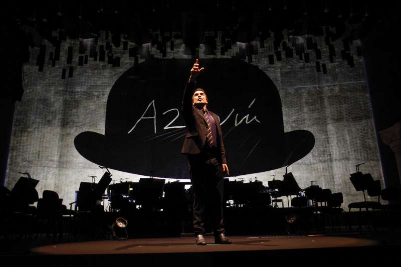 Momento de una gala del premio Azor�n de Novela. EFEMorellArchivo
