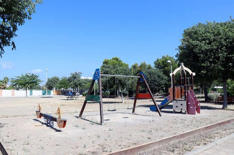 Adjudicadas las obras para la mejora de la plaza Neptuno de Almard�.  EPDA