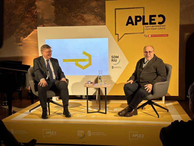 Ximo Puig i Enric Juliana en un nuevo encuentro de APLEC. /EPDA 