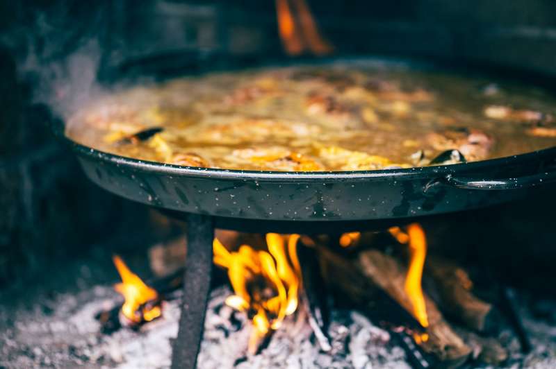 Una paella.  EPDA
