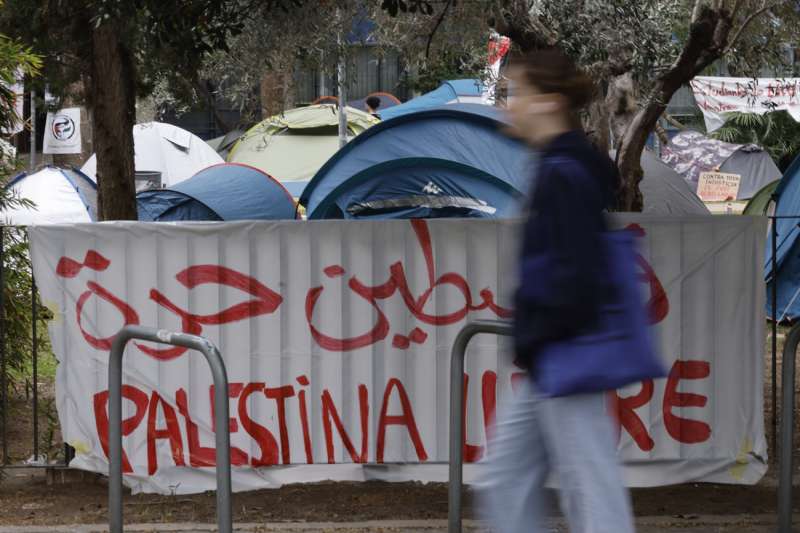 Imagen de archivo de una acampada universitaria en solidaridad con Palestina. EFEKai Forsterling
