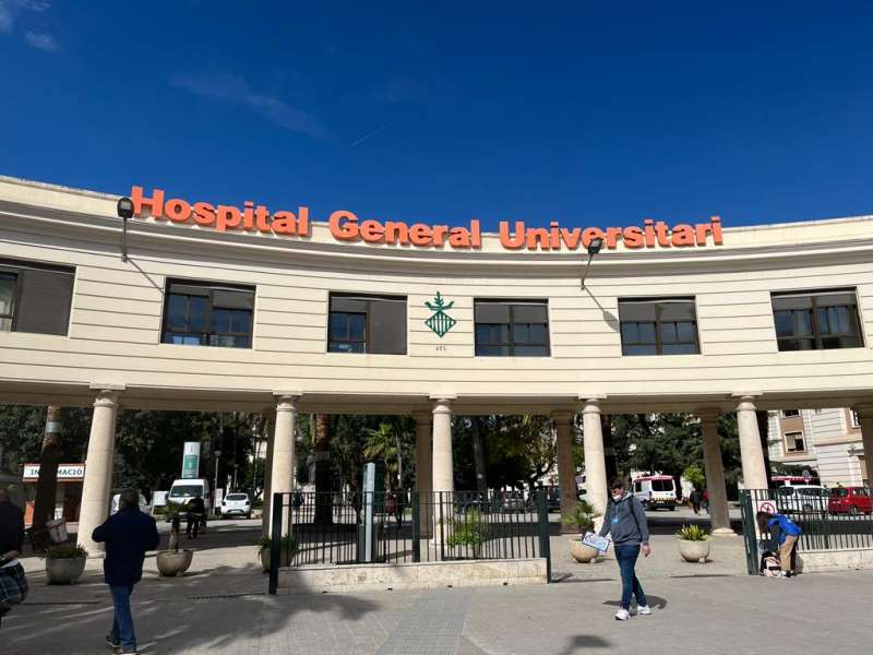 Fachada del Hospital General. /EPDA
