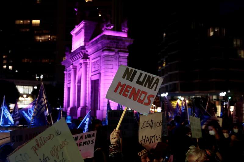 Imagen de archivo de una manifestacin contra la violencia machista en Valncia. EFEAna Escobar