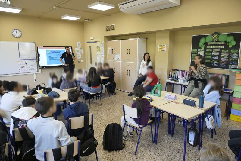 Imagen de archivo de una clase.  EPDA