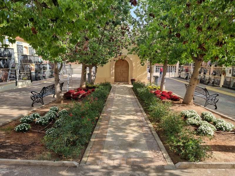 Cementerio de Riba-roja de Tria.  EPDA