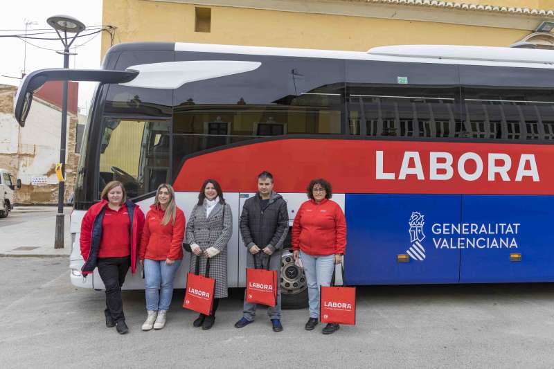 El Bus del Labora a Picassent./EPDA