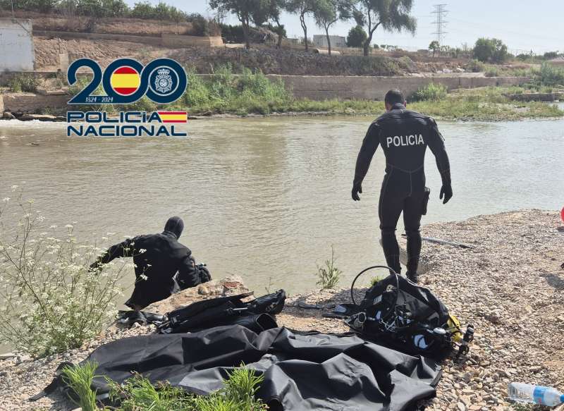 Un momento durante la operacin de bsqueda.EPDA