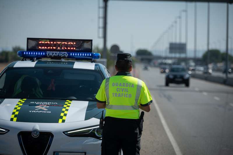 La Guardia Civil se encarga de las cuestiones de trfico. EPDA