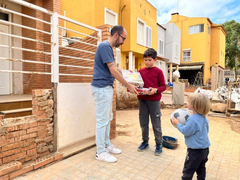 Recogida de juguetes para los nios afectados por la DANA.EPDA