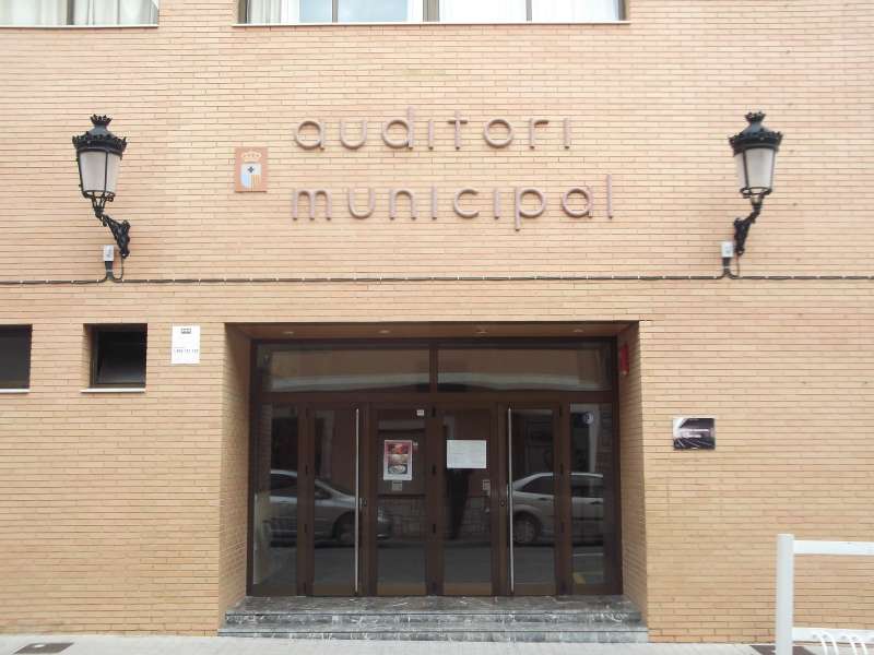 Entrada del Auditorio de Quartell ahora Joaquín Rodrigo. EPDA