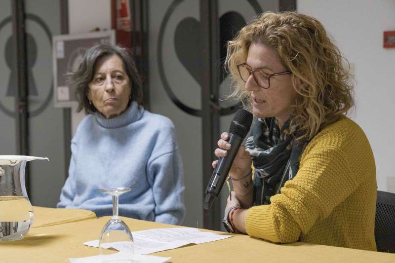 El Ciclo Café-Tertulias aborda la salud mental con la presentación de la novela 
