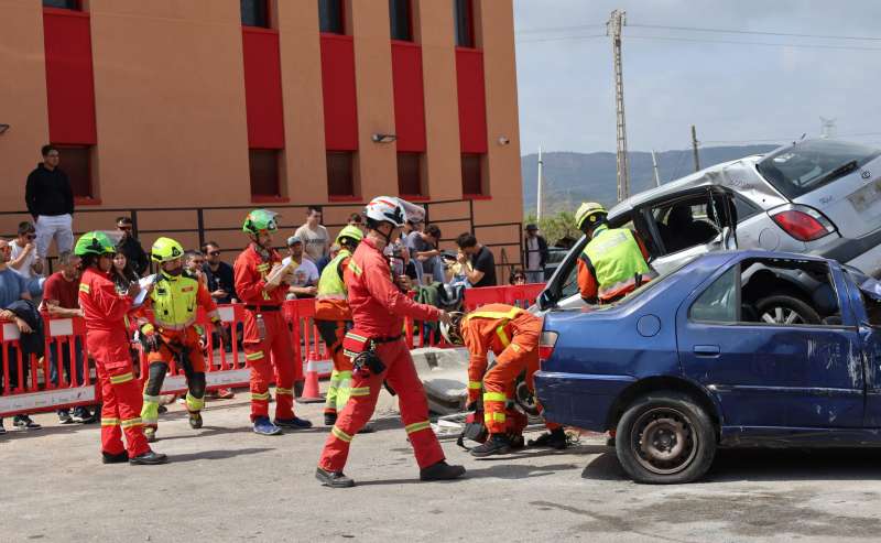 Maniobras durante el certamen.  EPDA