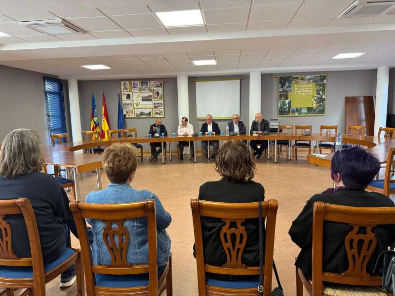Reunin en la Mancomunidad La Serrana. EPDA