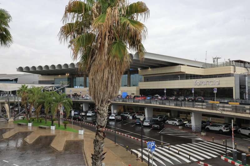 Imagen de archivo del Aeropuerto de Manises. EFEKai Frsterling
