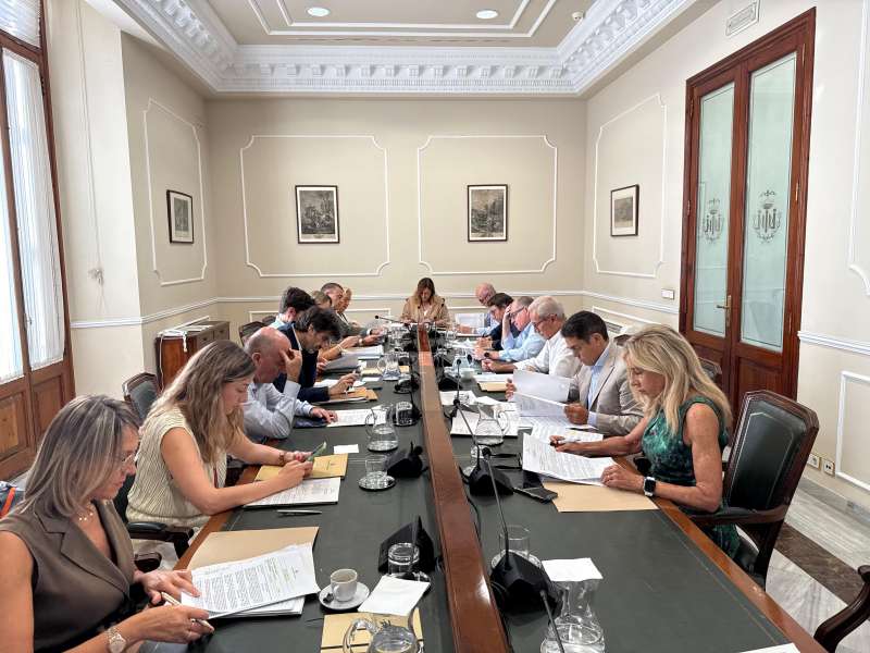 La Junta de Govern Local ha donat el vistiplau a comunicar el comproms adquirit a les empreses de restauraci