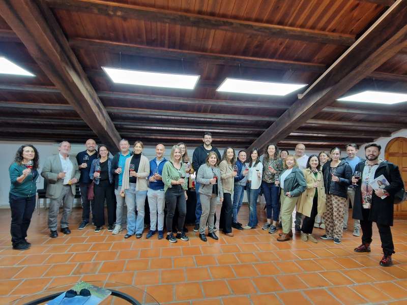 Proyecto educativo de Integracin de la Cultura Vitivincola de las bodegas de DO Utiel-Requena | EPDA