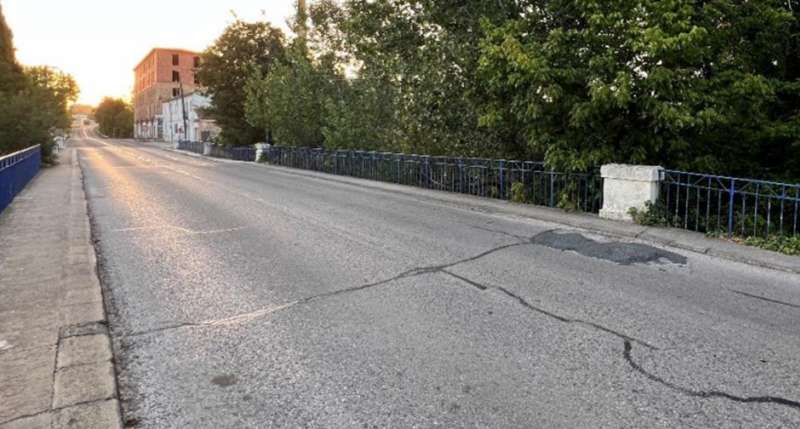 Puente daado de Albaida.  EPDA