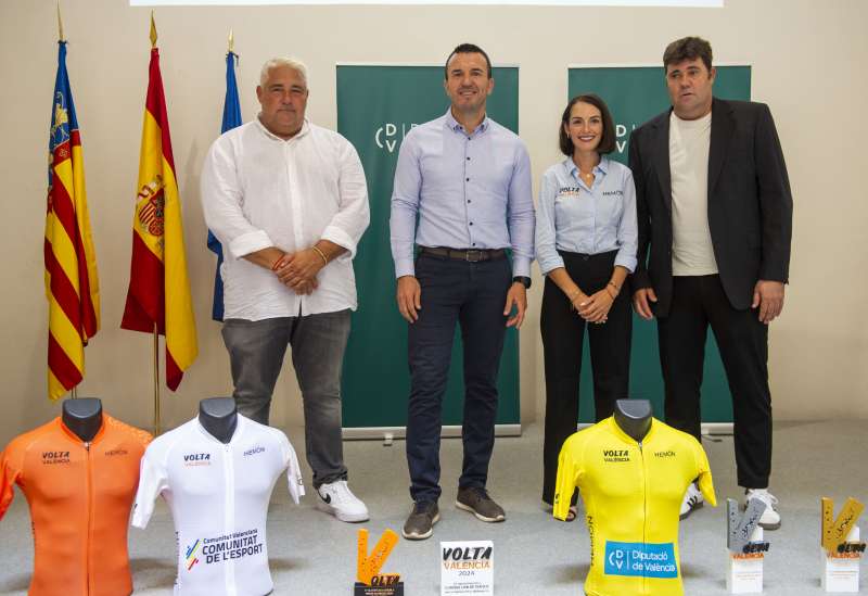 Presentación de la Vuelta ciclista de la provincia de Valencia. / EPDA
