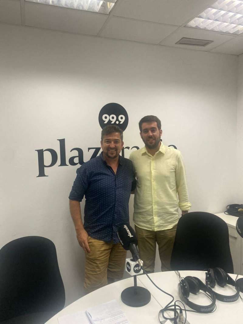 El alcalde de Almàssera, Emilio Belencoso, en la entrevista en el programa Líderes de Aquí, con Pere Valenciano. EPDA