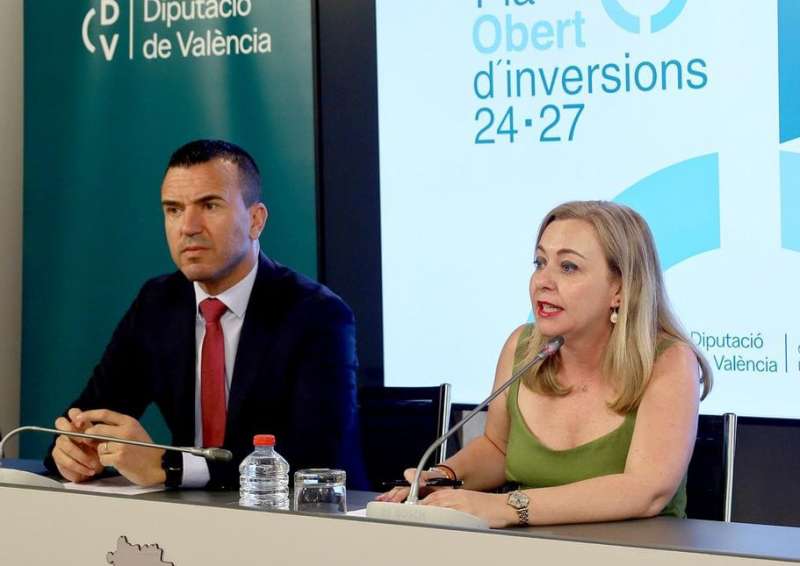 El president de la Diputaci de Valncia, Vicent Momp, i la vicepresidenta, Natlia Enguix.EPDA
