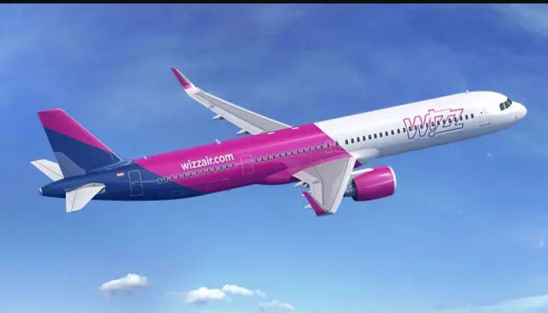 Wizz Air aumenta cada vez ms su presencia en Espaa. EPDA