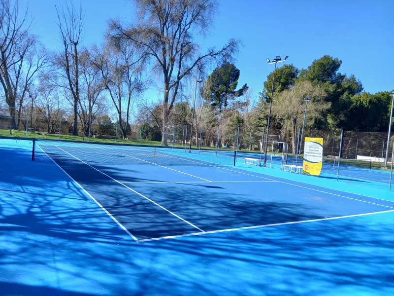 Fotograf�a sobre la renovaci�n de las instalaciones deportivas.  EPDA