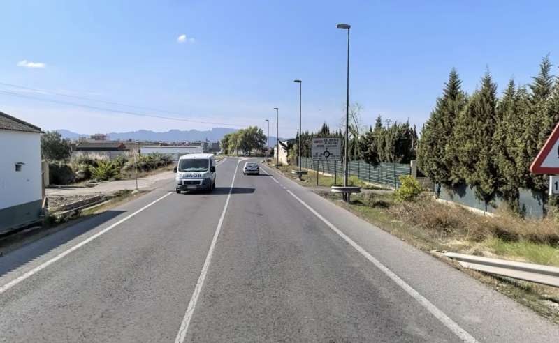 Carretera CV-500 a su paso por Sueca. EPDA