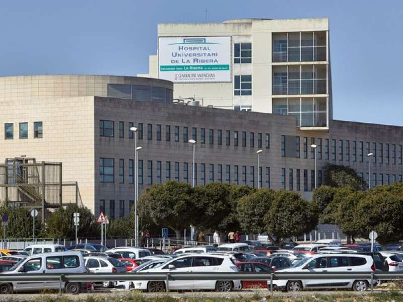 Hospital de la Ribera, Alzira.  EFE