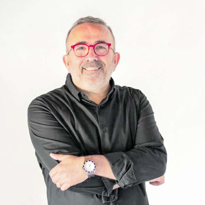 Lalcalde de lAlqueria de la Comtessa, Voro Femenia.  EPDA